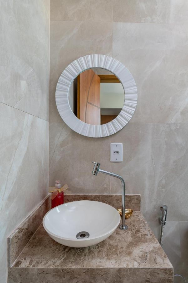 STUDIO NOVO- com Varanda espaçosa- Cama Queen Wi-fi -Sky - 5 minutos de carro da Praia - ITAIPUAÇU Maricá Extérieur photo
