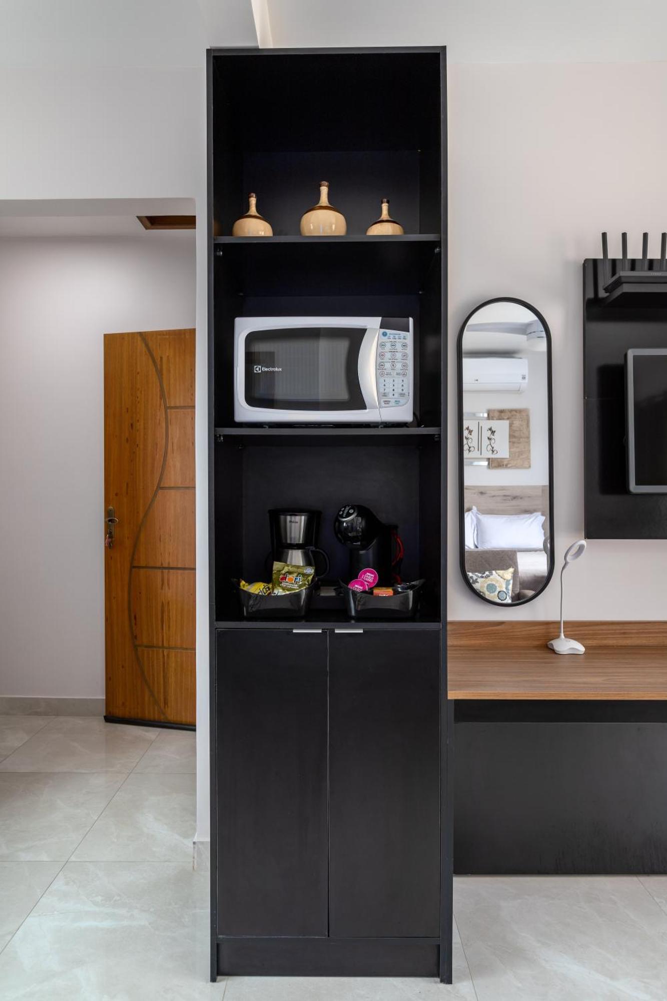 STUDIO NOVO- com Varanda espaçosa- Cama Queen Wi-fi -Sky - 5 minutos de carro da Praia - ITAIPUAÇU Maricá Extérieur photo